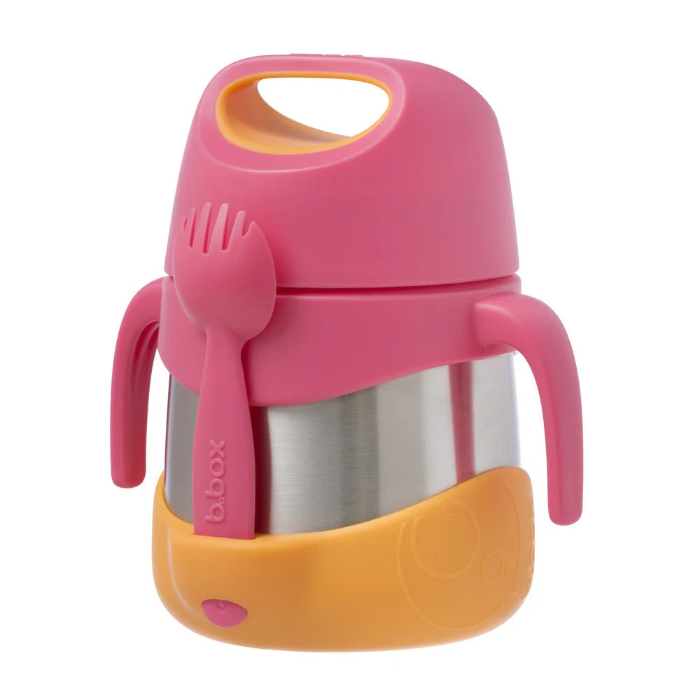 Insulated food jar strawberry shake