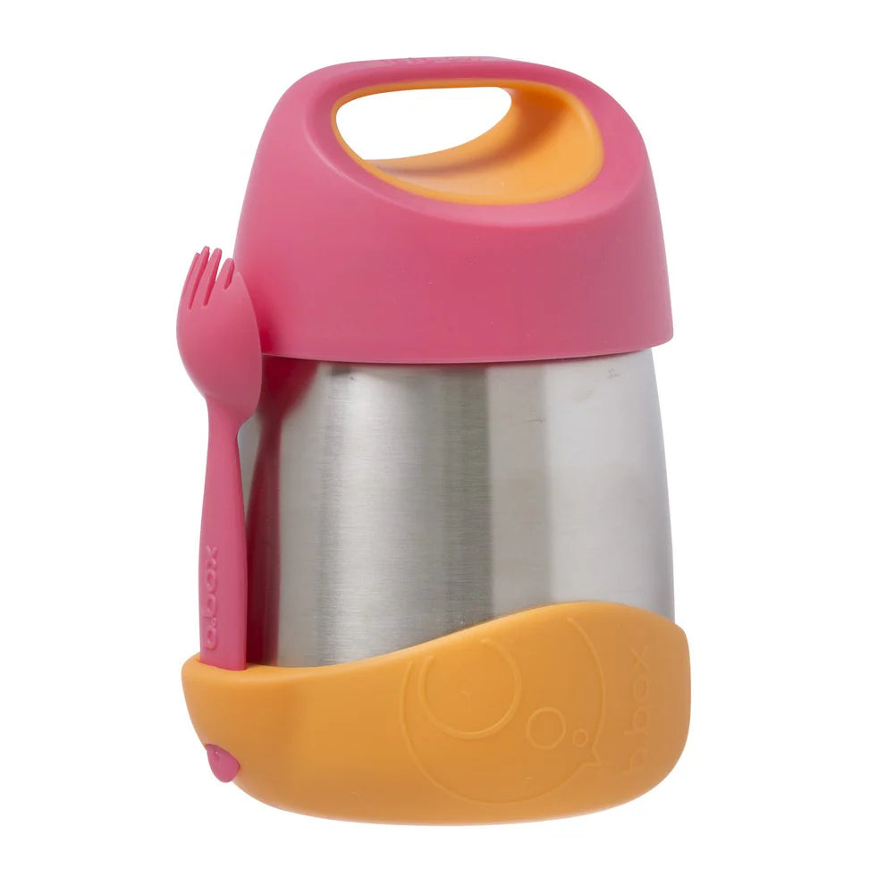 Insulated food jar strawberry shake